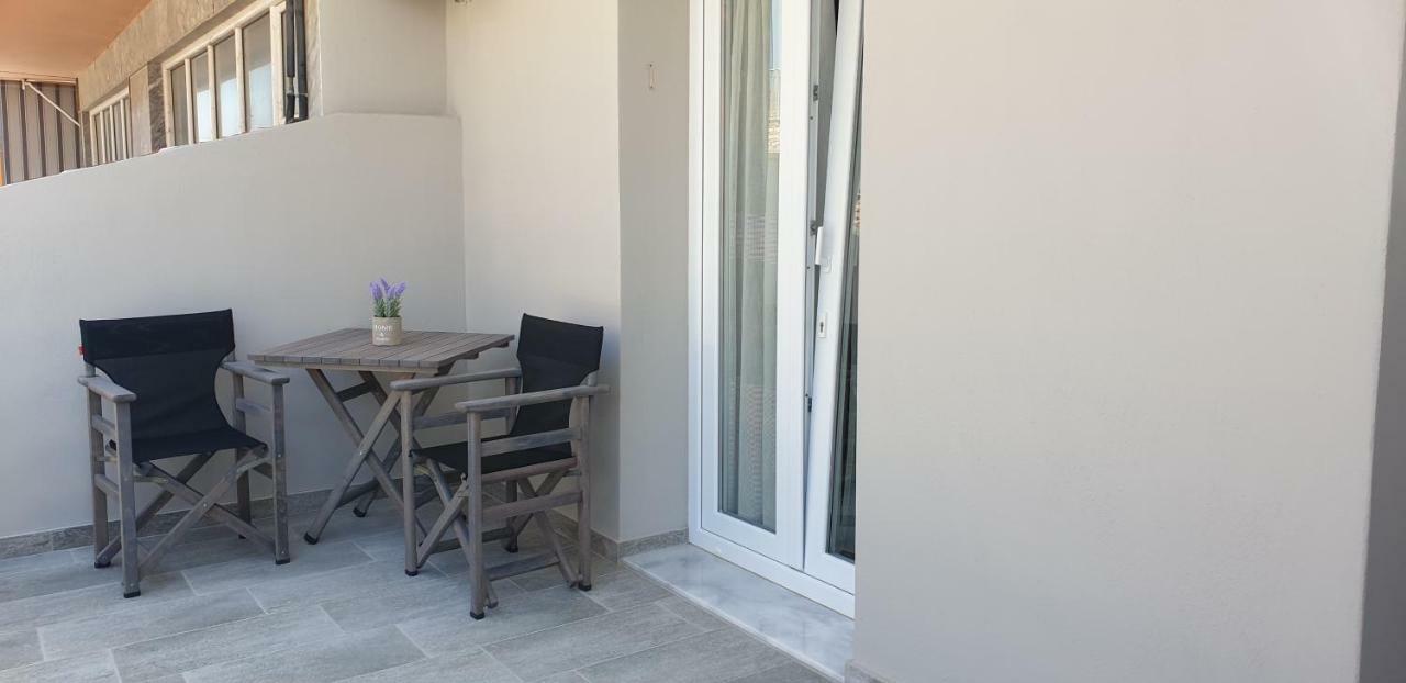 Chriselia 1 Apartment Nea Roda Exterior photo